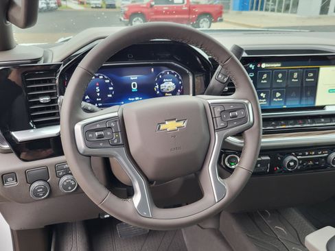 New 2026 Chevrolet Silverado 1500 LT w/ Texas Edition Plus RWD image 15