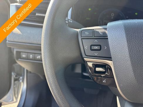 Used 2025 Toyota Camry LE image 15