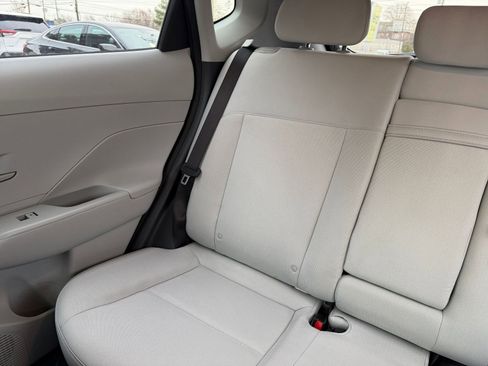 Used 2025 Hyundai Kona SEL image 39