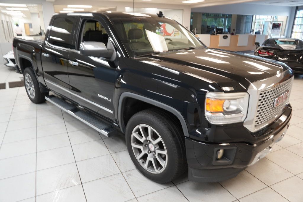 Used 2015 GMC Sierra 1500 Denali w/ Driver Alert Package AWD/4WD image 15