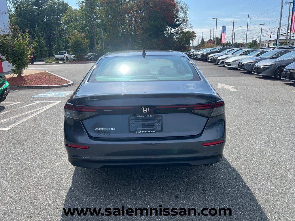 Used 2024 Honda Accord EX image 6