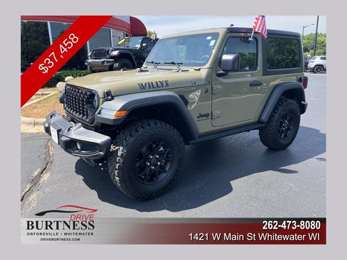 Used 2025 Jeep Wrangler Sport AWD/4WD image 1