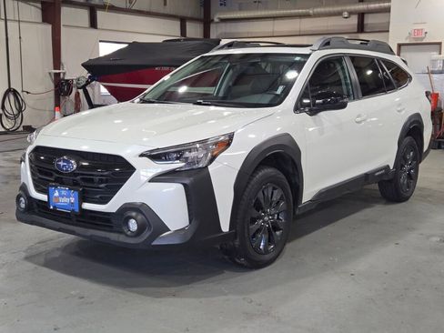 Used 2024 Subaru Outback Onyx Edition image 5