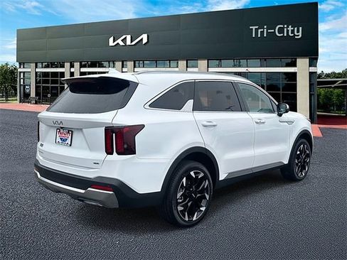 New 2026 Kia Sorento EX image 4