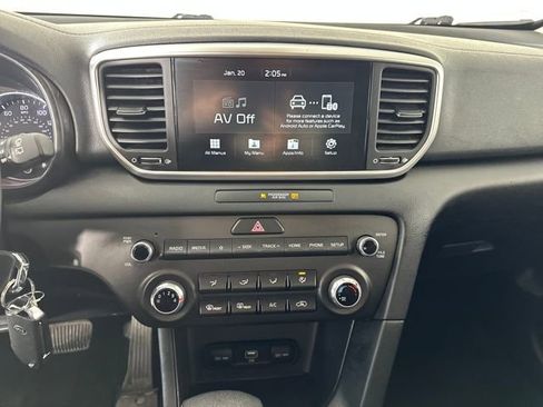 Used 2022 Kia Sportage LX image 21