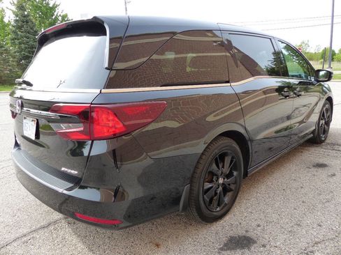 Used 2024 Honda Odyssey Sport image 12