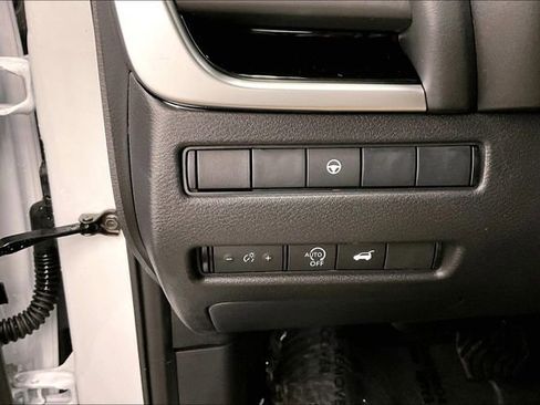 New 2026 Nissan Rogue SV image 28