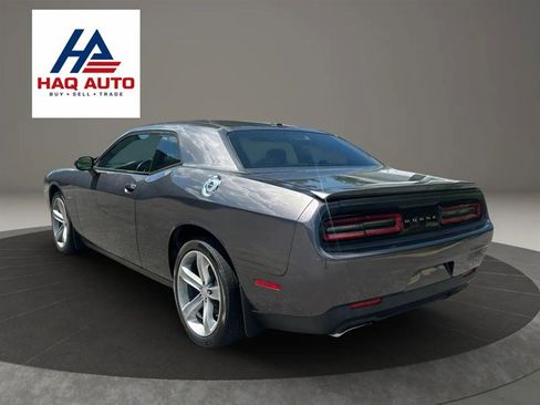 Used 2015 Dodge Challenger R/T w/ Quick Order Package 22B R/T RWD image 7