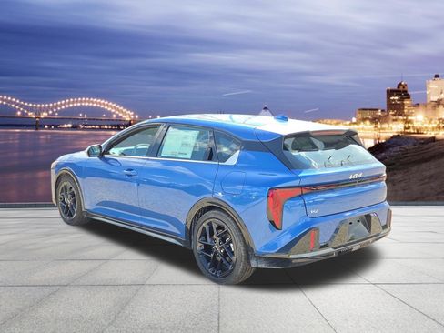 New 2026 Kia K4 GT-Line Turbo FWD image 3
