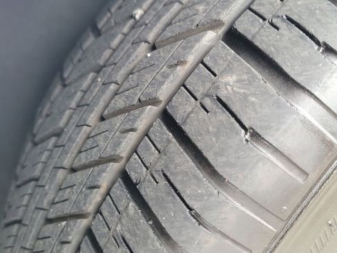Certified 2023 Chrysler Voyager LX FWD image 27
