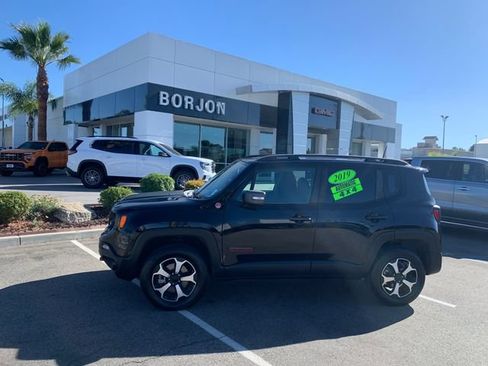 Used 2019 Jeep Renegade Trailhawk AWD/4WD image 1