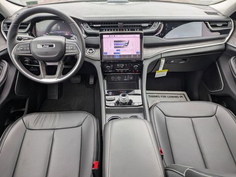 New 2024 Jeep Grand Cherokee Limited 4xe w/ Luxury Tech Group II image 25