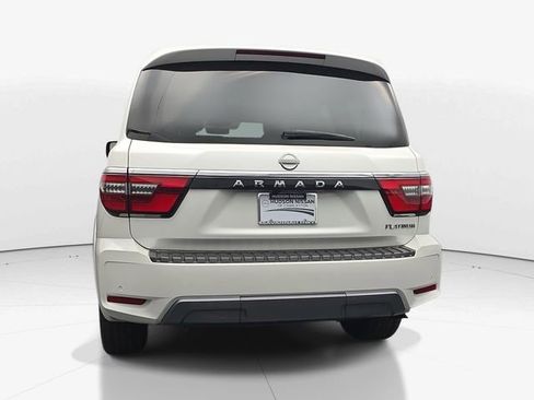 Used 2023 Nissan Armada Platinum w/ Captain's Chairs Package AWD/4WD image 8