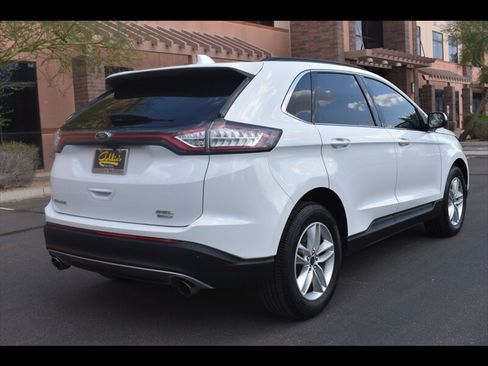 Used 2018 Ford Edge SEL FWD image 7