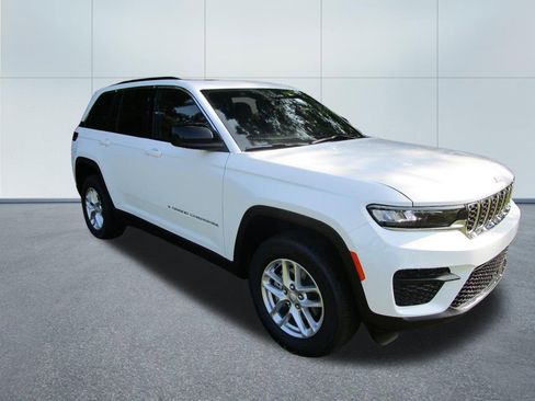 New 2026 Jeep Grand Cherokee Laredo X AWD/4WD image 6