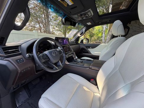 Used 2022 Lexus LX 600 4WD w/ Accessory Package (Z1) image 9