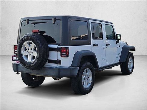 Used 2017 Jeep Wrangler Unlimited Sport AWD/4WD image 5