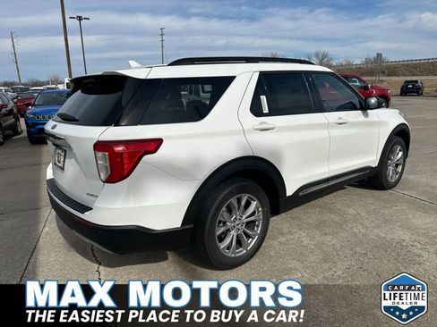 New 2024 Ford Explorer XLT w/ Equipment Group 202A image 13