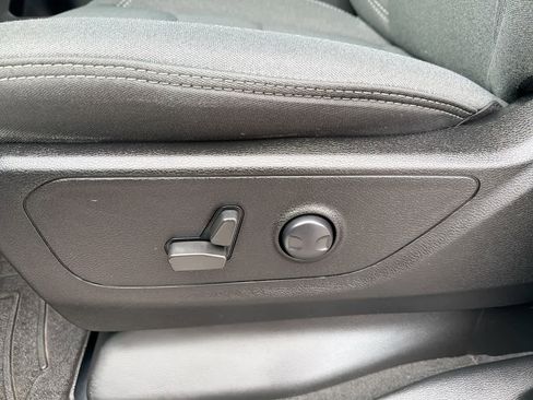 Used 2022 RAM 1500 Big Horn image 22