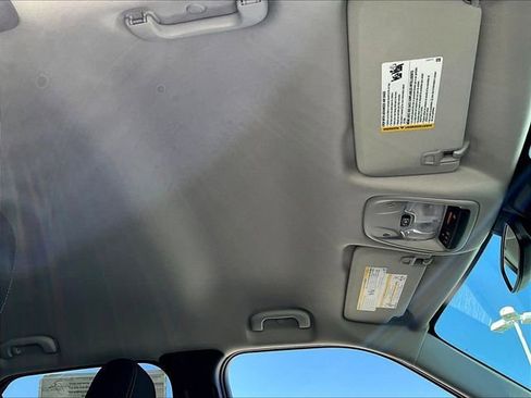 New 2026 Chevrolet TrailBlazer LT w/ Convenience Package image 24