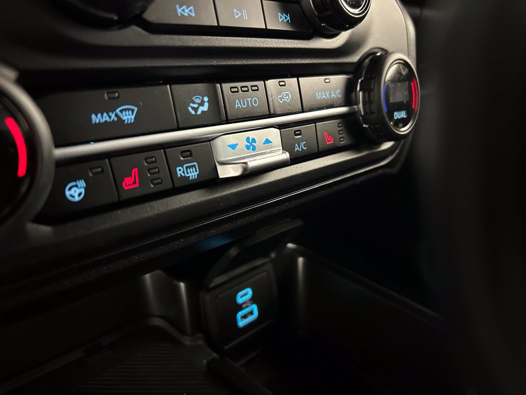 Used 2025 Ford Bronco Outer Banks AWD/4WD image 15