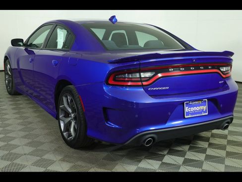Used 2019 Dodge Charger GT RWD image 10
