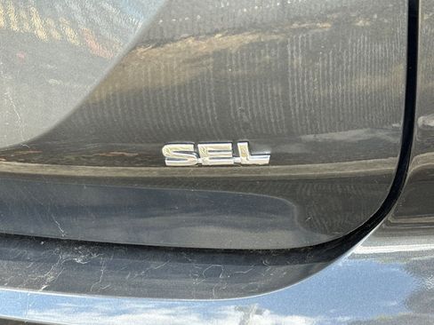 Used 2025 Mitsubishi Outlander SEL image 6