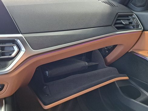 Used 2022 BMW 330i xDrive Sedan w/ Driving Assistance Package image 19