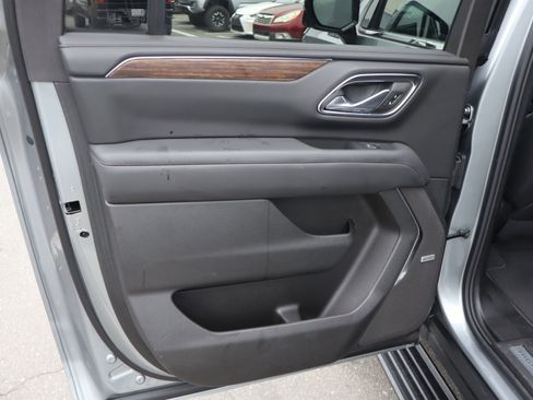 Certified 2024 Chevrolet Suburban High Country image 32