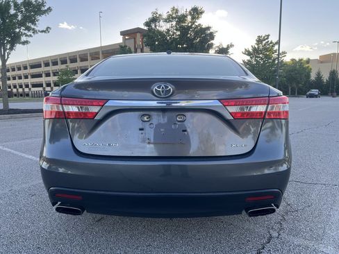 Used 2015 Toyota Avalon XLE FWD image 4
