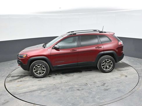 Used 2021 Jeep Cherokee Trailhawk w/ Sun, Sound & Nav Group AWD/4WD image 13