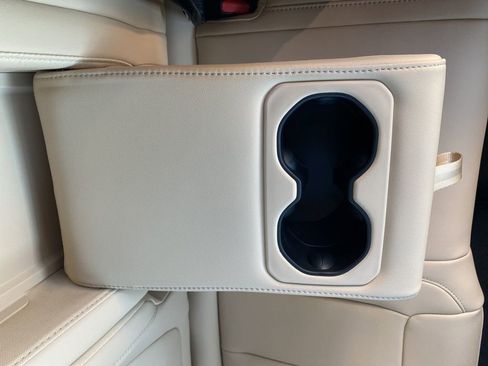 New 2026 Jeep Grand Cherokee Limited image 38