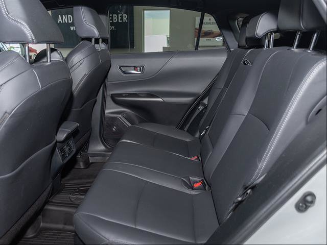 Used 2024 Toyota Venza XLE AWD/4WD image 20