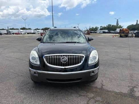 Used 2012 Buick Enclave Leather FWD image 2