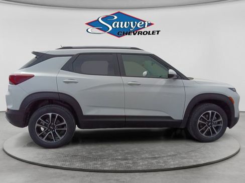 New 2026 Chevrolet TrailBlazer LT w/ Convenience Package AWD/4WD image 6