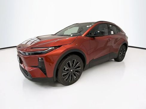 New 2026 Toyota C-HR AWD/4WD image 3
