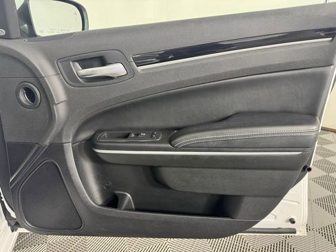Used 2023 Chrysler 300 S RWD image 35