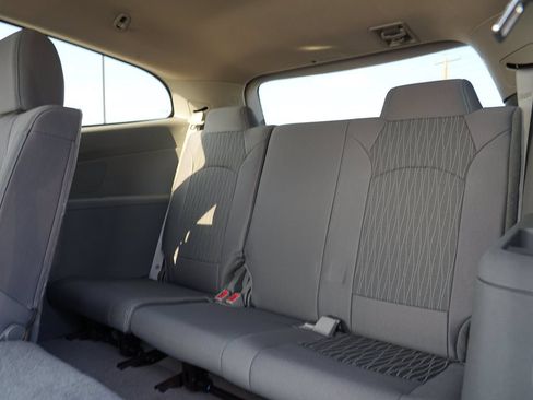 Used 2016 Chevrolet Traverse LS AWD/4WD image 25