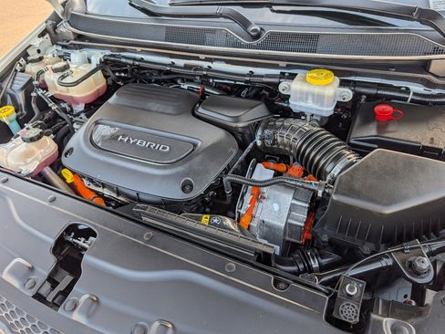 Used 2020 Chrysler Pacifica Limited w/ Advanced Safetytec Group image 20