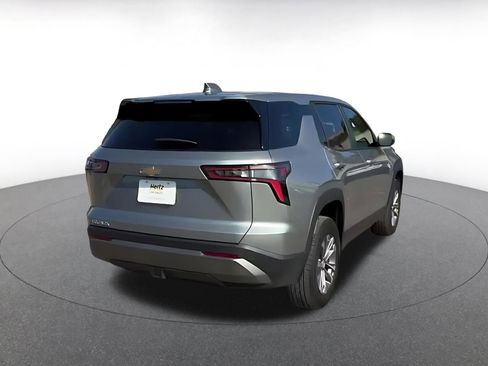 Used 2025 Chevrolet Equinox LT image 10