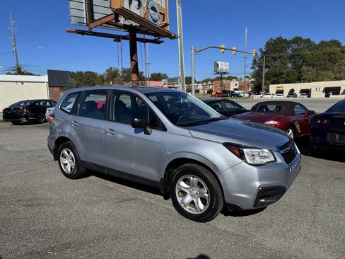 Used 2017 Subaru Forester 2.5i image 24