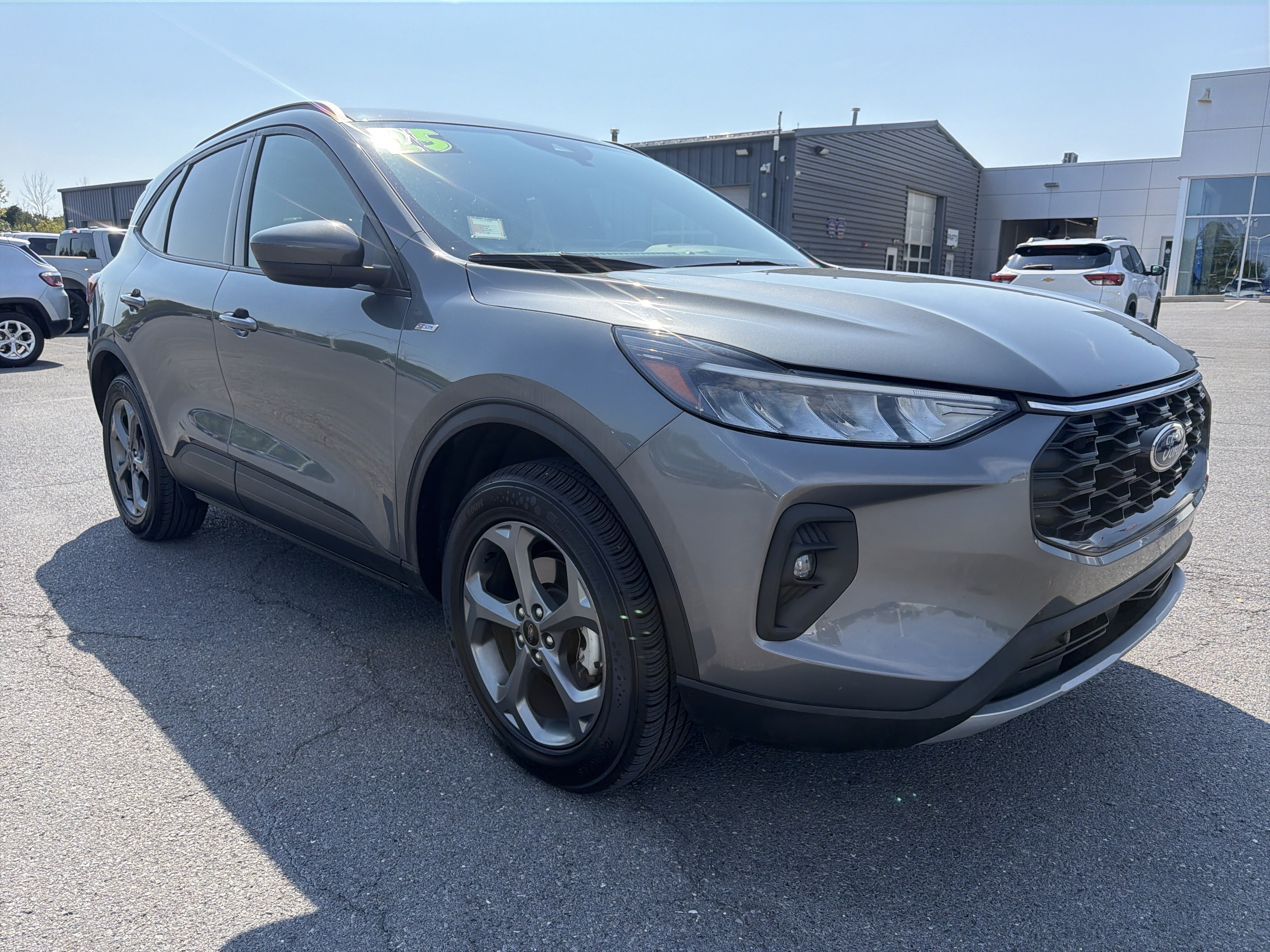 Certified 2025 Ford Escape ST-Line Select AWD/4WD image 1