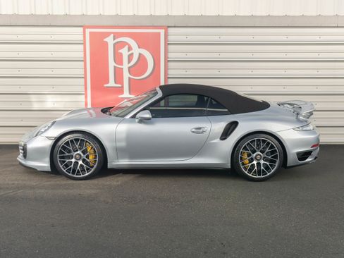 Used 2014 Porsche 911 Turbo S AWD/4WD image 30