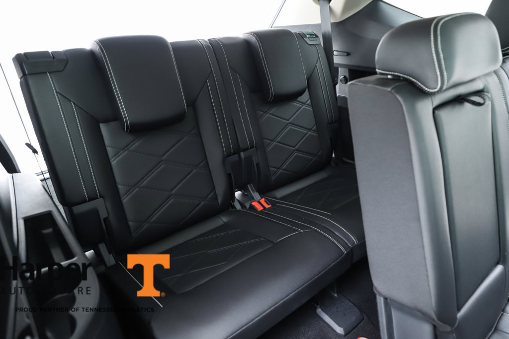 New 2025 Volkswagen Atlas SE w/ Panoramic Sunroof Package FWD image 80