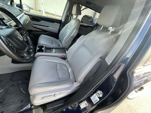 Used 2019 Honda Odyssey EX-L image 11