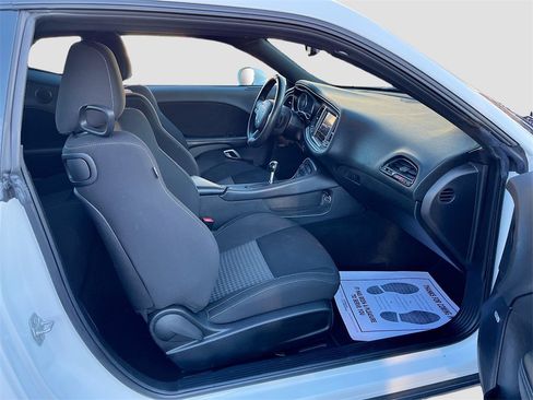 Used 2022 Dodge Challenger R/T Scat Pack image 27