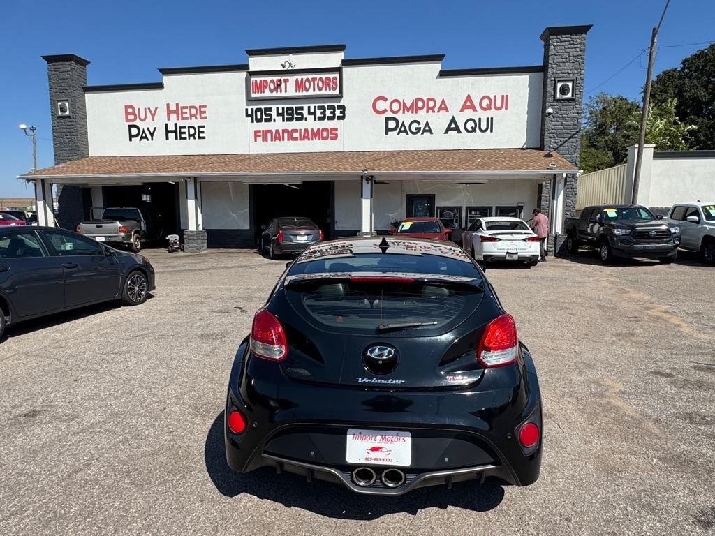 Used 2016 Hyundai Veloster Turbo w/ Option Group 04 FWD image 6