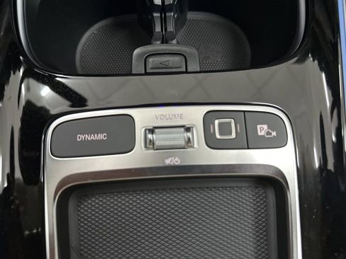 New 2025 Mercedes-Benz GLA 250 image 18