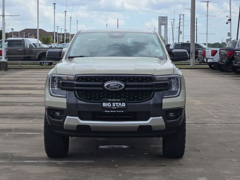 Used 2025 Ford Ranger XLT w/ Convenience Package RWD image 11