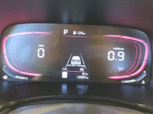 Used 2025 Kia Soul LX w/ LX Technology Package FWD image 23